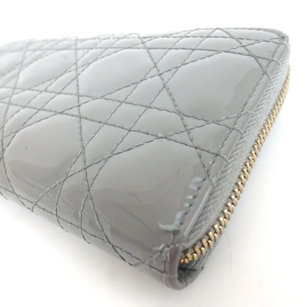 Authentic Christian Dior Lady Dior wallet enamel [Used]